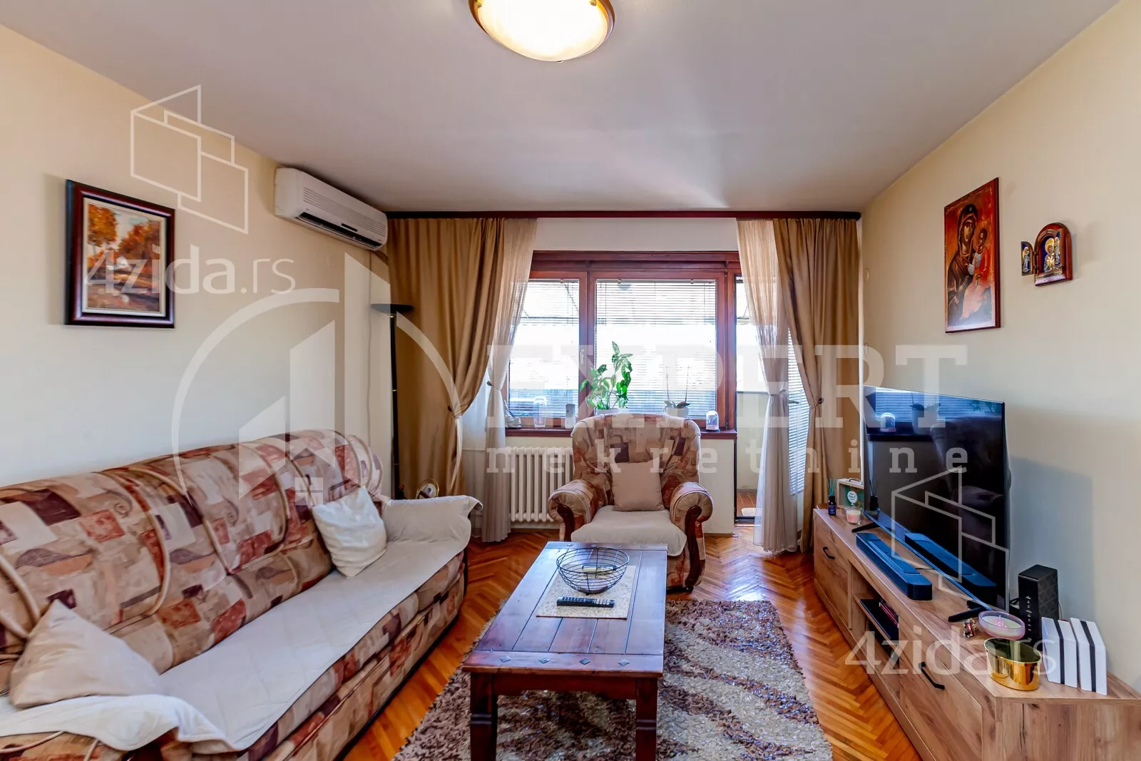 Dvoiposoban stan | 4zida