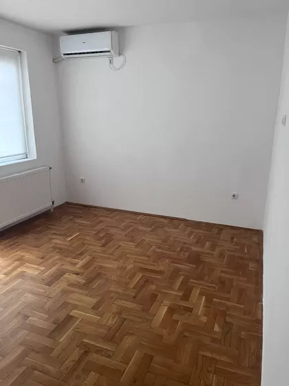 Branka Bajića | 4zida.rs