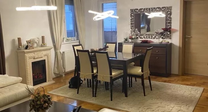 Četvoroiposoban stan | 4zida