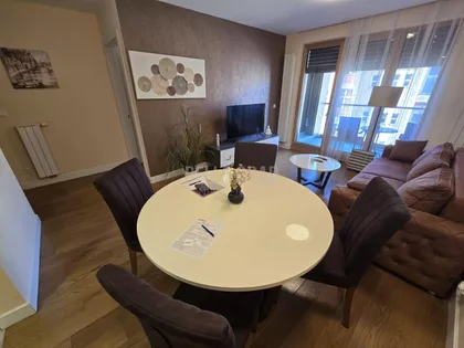Vojislava Nanovića | 4zida.rs
