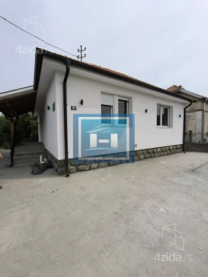 Kuća | 4zida