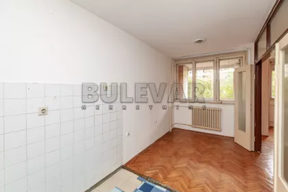 Bulevar Nemanjića | 4zida.rs