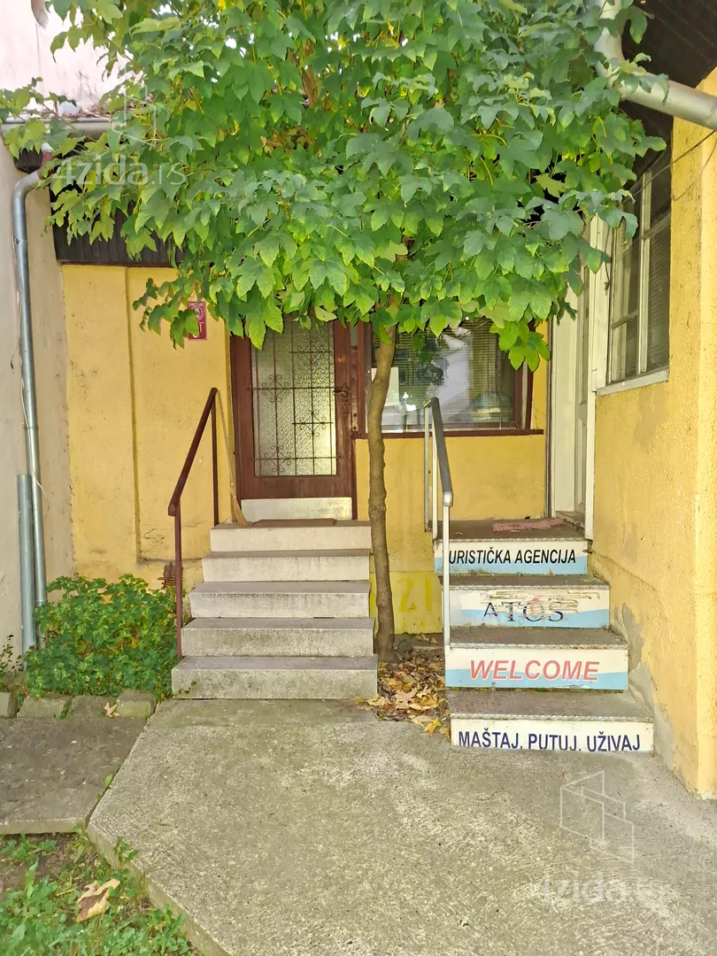 Poslovni prostor | 4zida