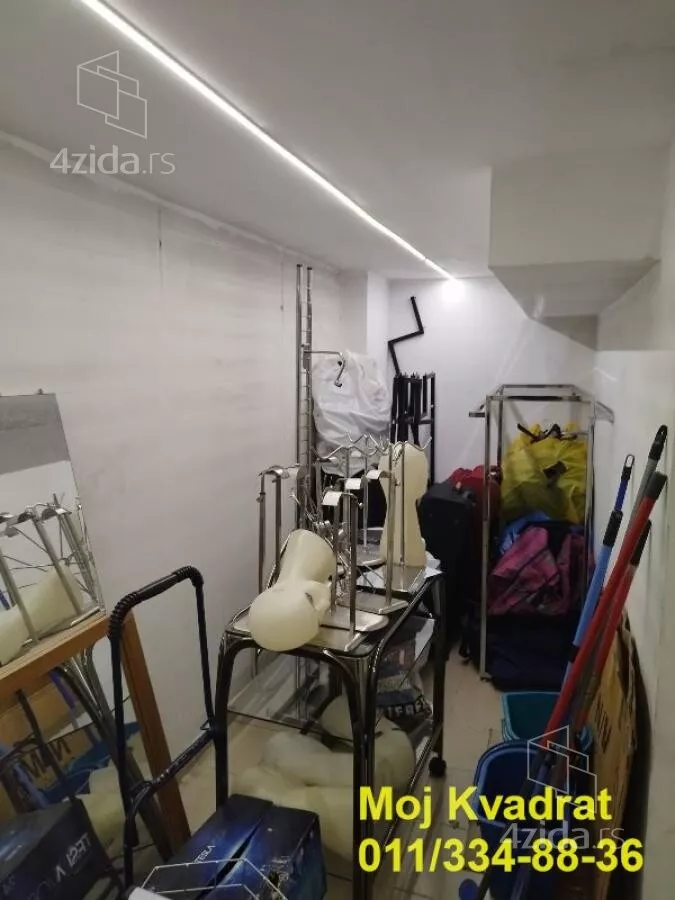 Poslovni prostor | 4zida