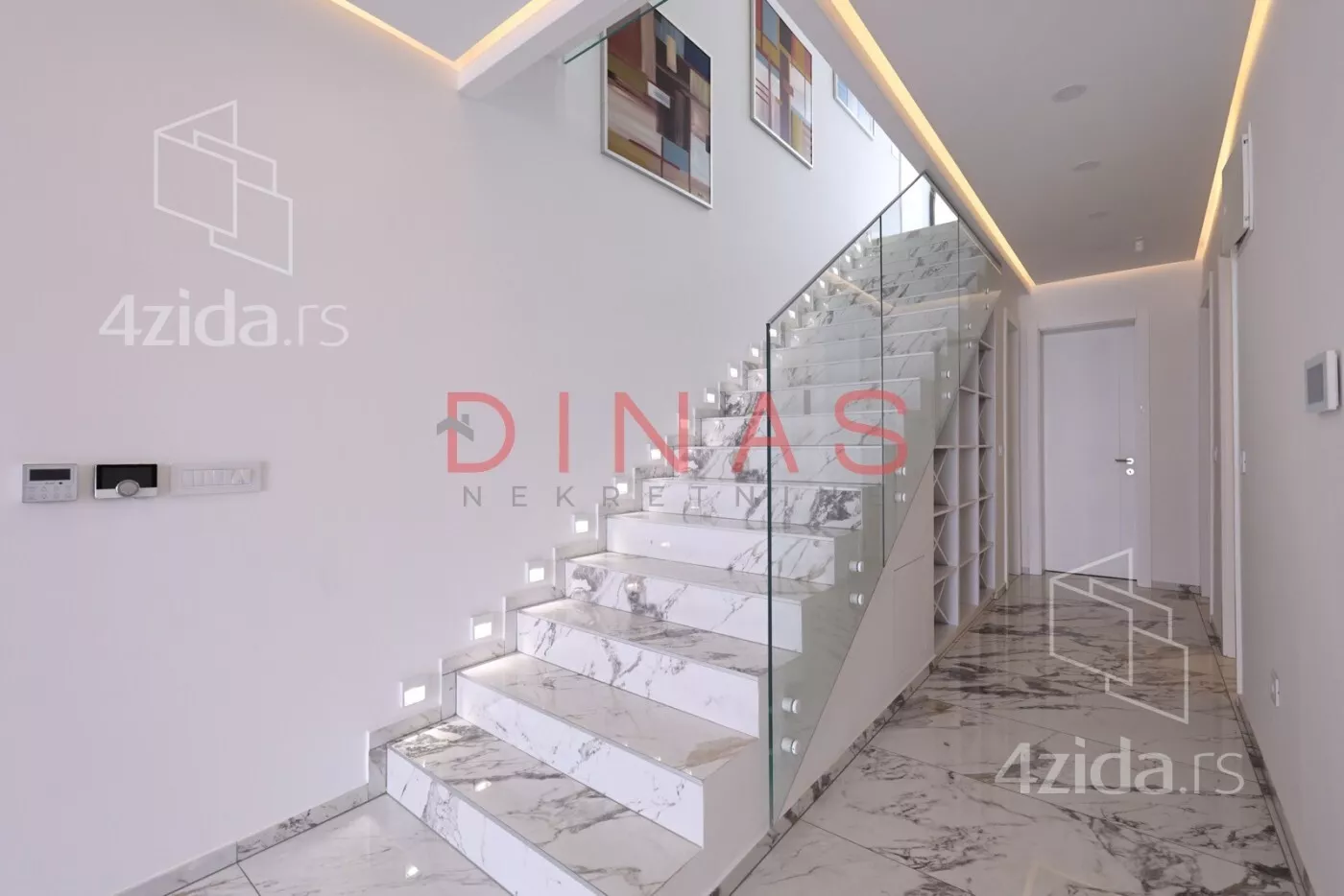 Kuća | 4zida