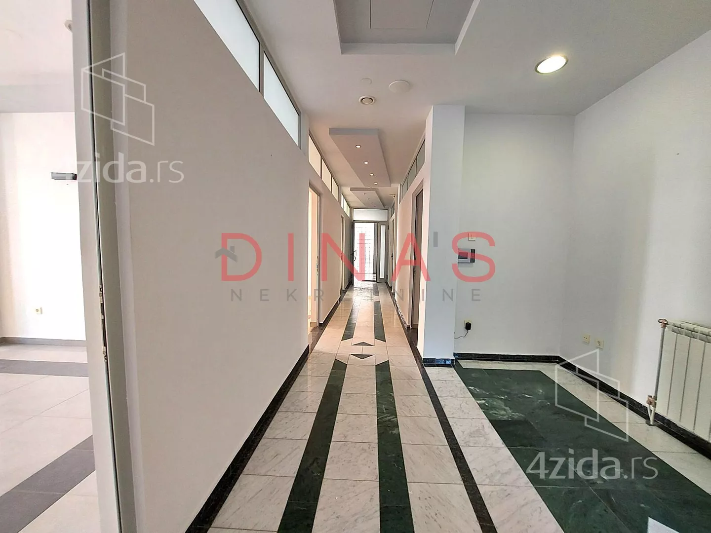 Poslovni prostor | 4zida