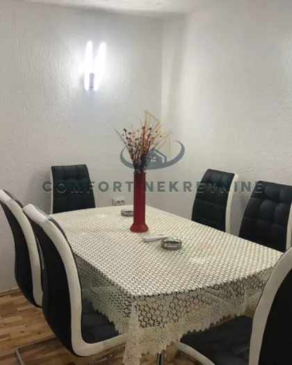 Vuka Karadžića | 4zida.rs