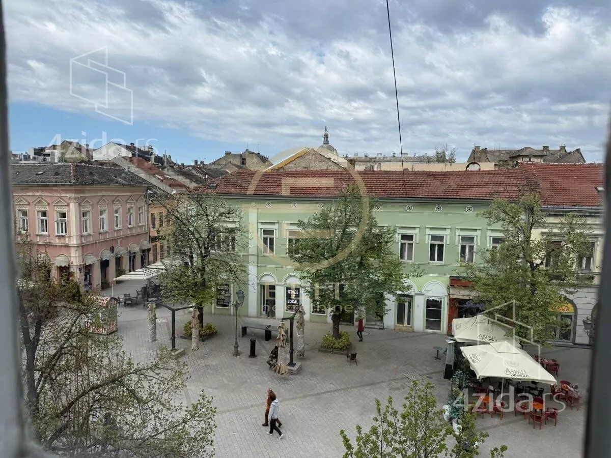Kancelarija | 4zida