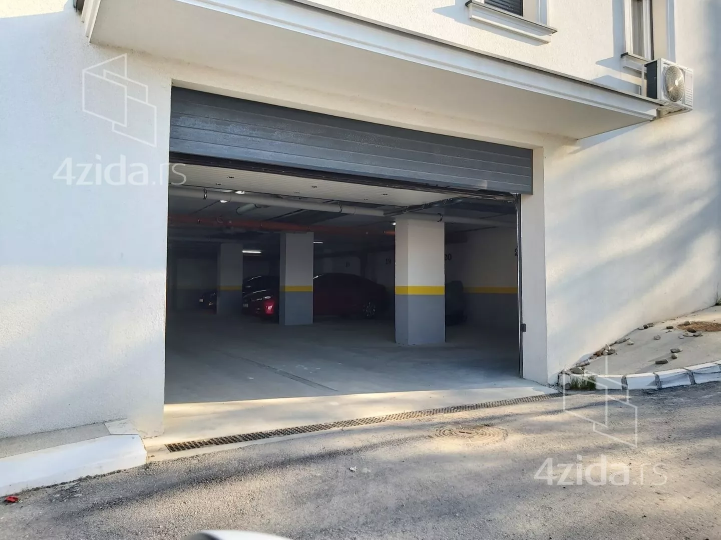 Parking | 4zida