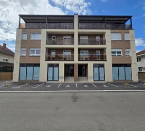 Batajnica, Zemun opština, Beograd, 3.0 stan | 4zida.rs