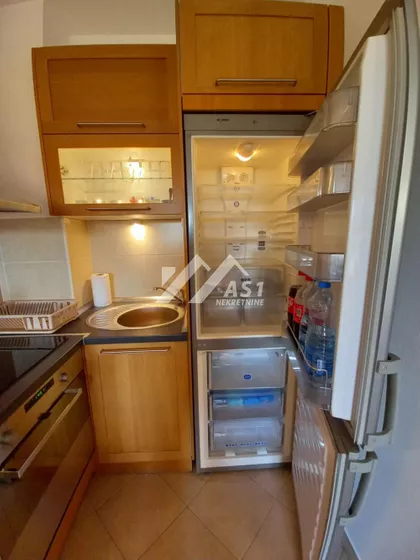 Braće Ribnikar | 4zida.rs