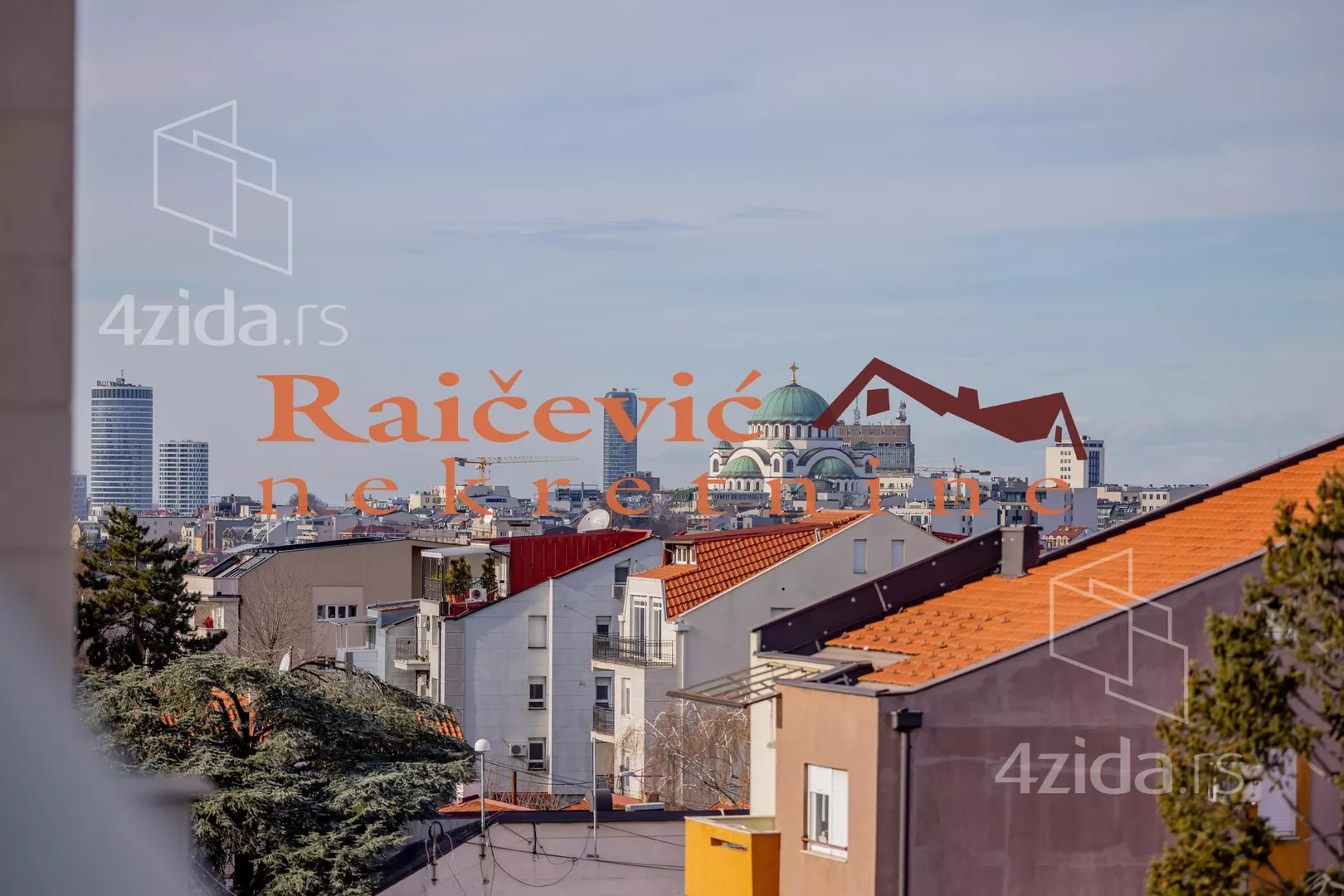 Četvorosoban stan | 4zida