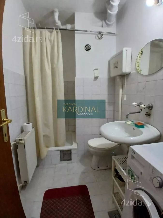 Garsonjera | 4zida