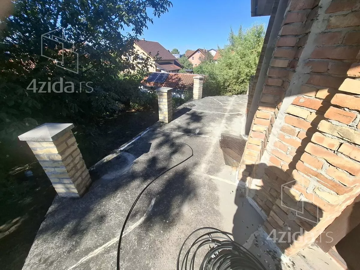 Kuća | 4zida