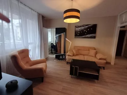 Velbuška | 4zida.rs