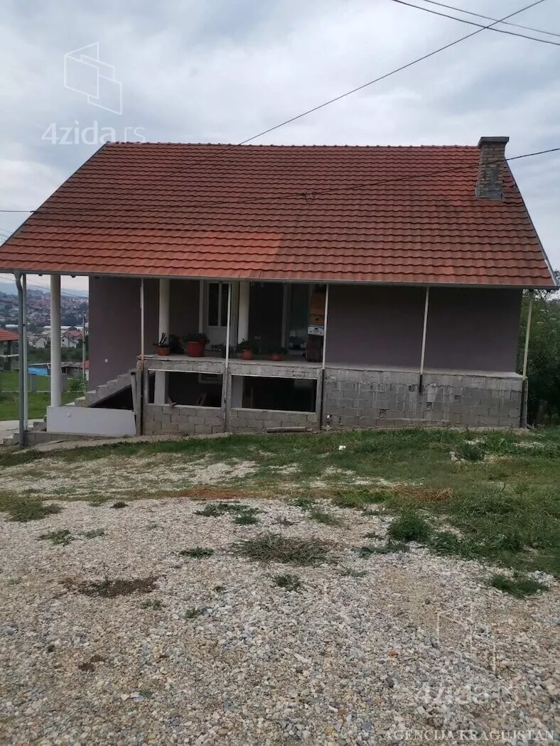 3-etažna kuća | 4zida