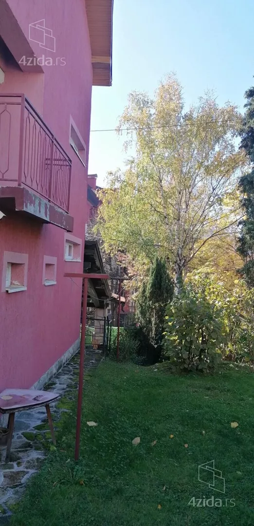 3-etažna kuća | 4zida