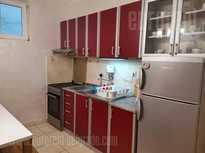 CRVENI KRST | 4zida.rs