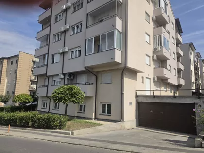 Rudi Čajaveca 19 | 4zida.rs