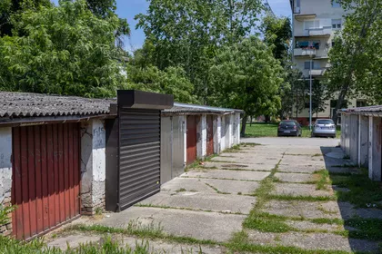 Stevana Čalenića 1 | 4zida.rs