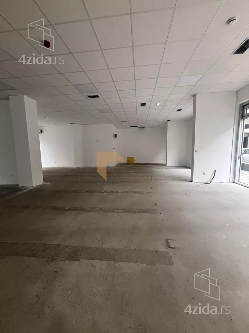 Poslovni prostor | 4zida