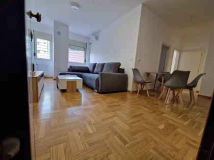 Gradske lokacije | 4zida.rs