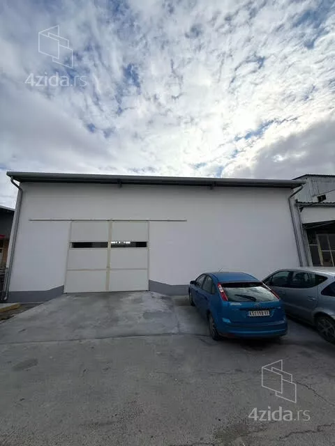 Poslovni prostor | 4zida