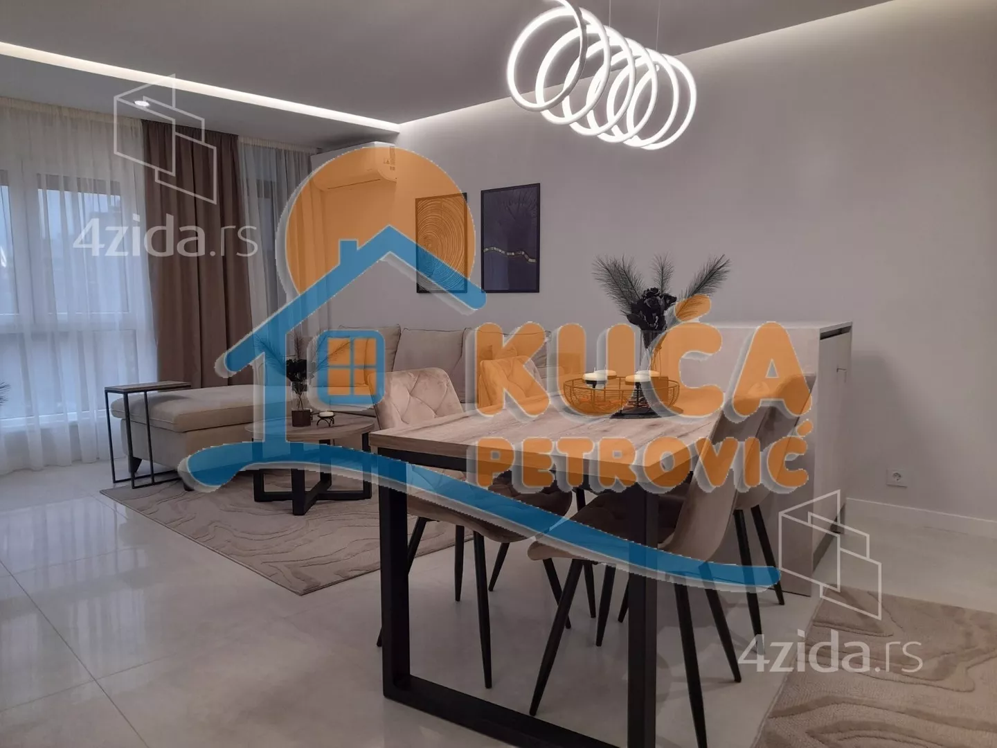 Dvoiposoban stan | 4zida