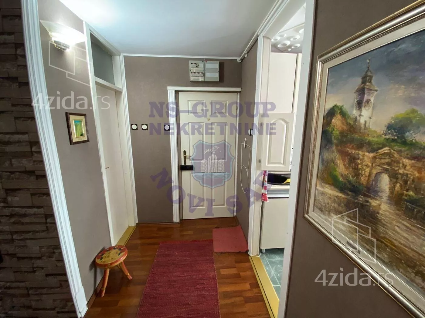 Četvorosoban stan | 4zida