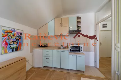 Banjicki breg | 4zida.rs