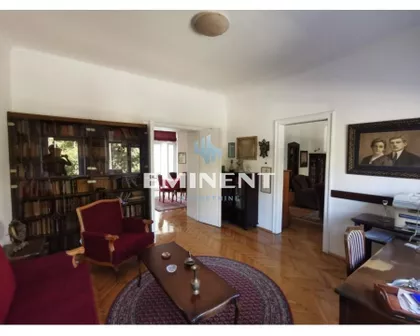 Ustanička | 4zida.rs