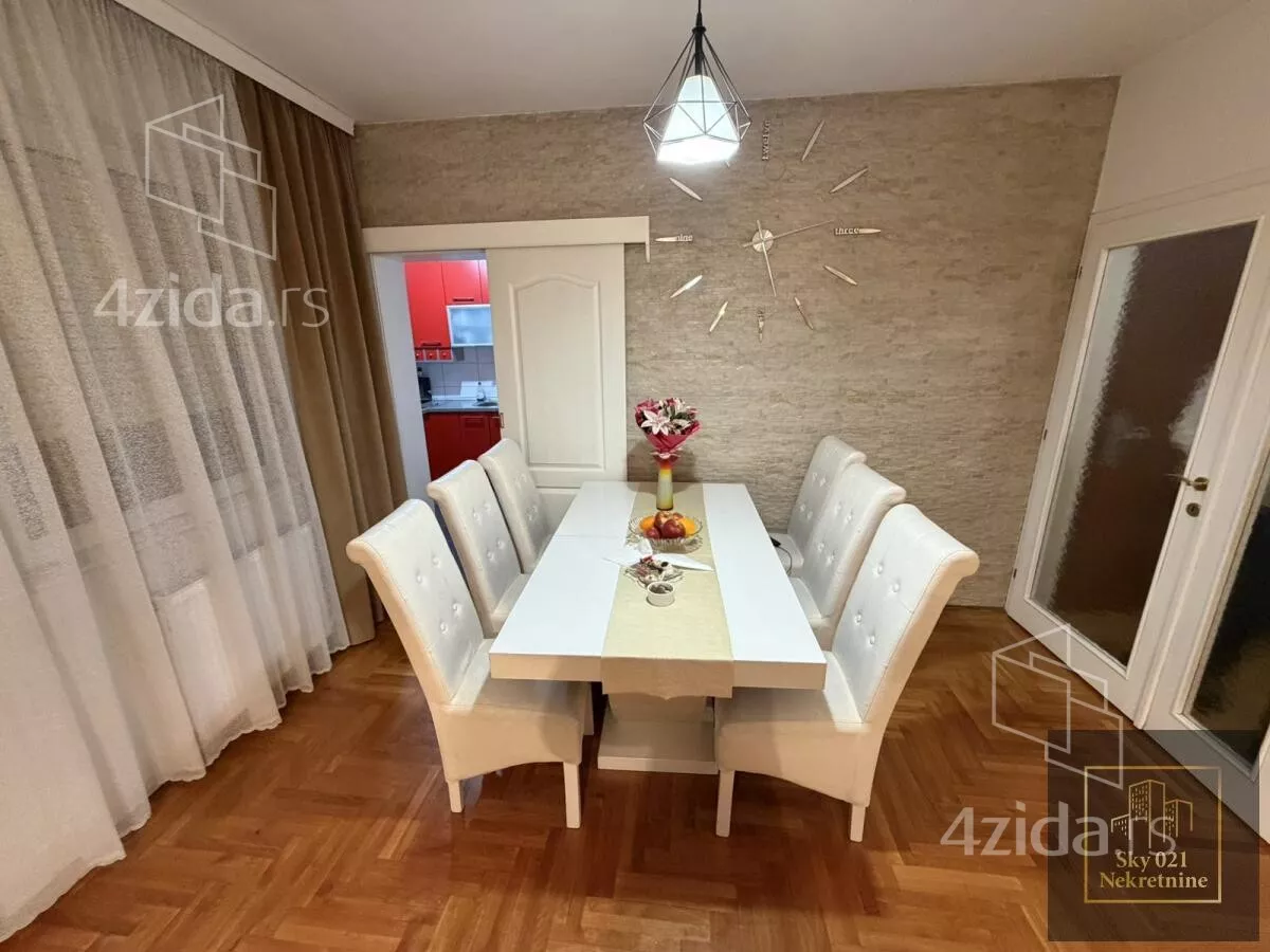 Troiposoban stan | 4zida