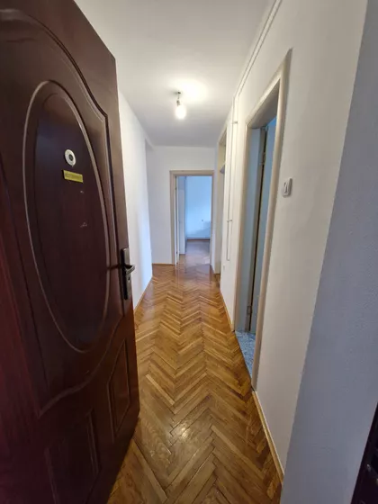 Laze Nančića 1B | 4zida.rs