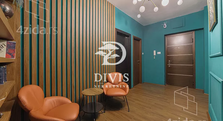 Petosoban stan | 4zida