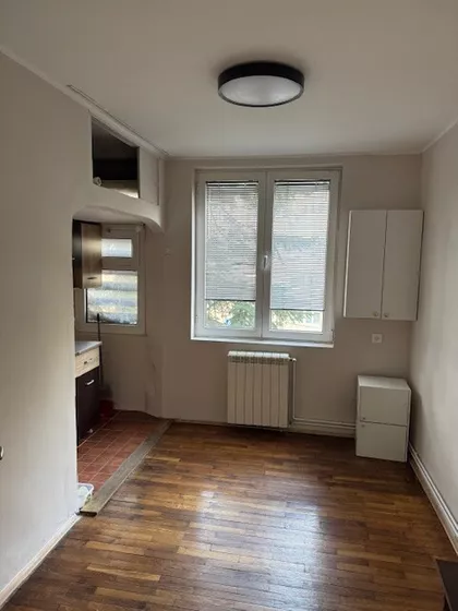 Gradska Bolnica | 4zida.rs