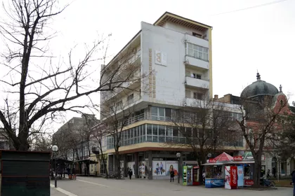 Trg Srpskih Dobrovoljaca | 4zida.rs