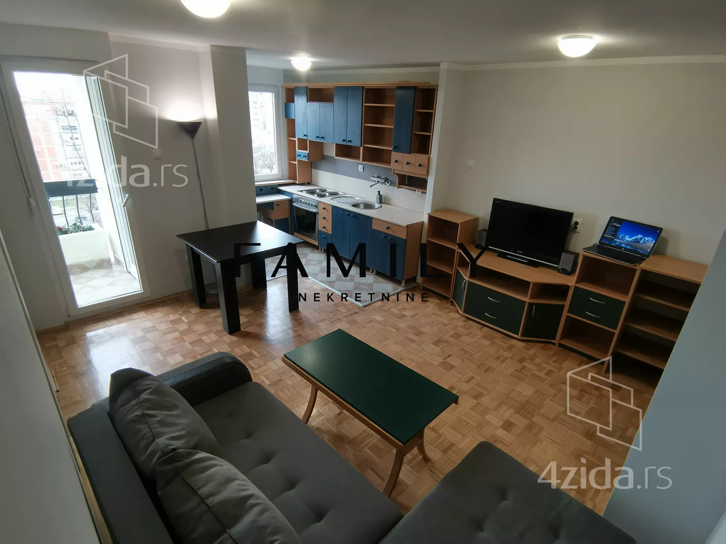 Dvoiposoban stan | 4zida