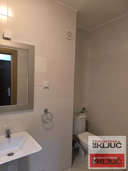 Bulevar Patrijarha Pavla (Somborski Bulevar) | 4zida.rs