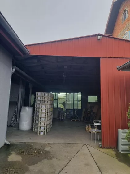 Mali Bajmok | 4zida.rs