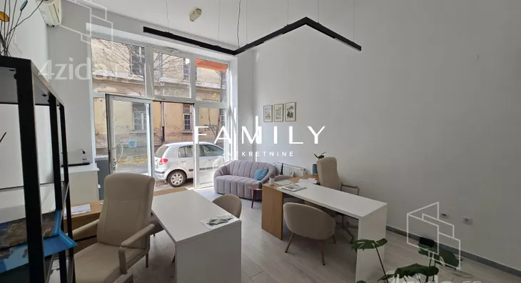 Poslovni prostor | 4zida