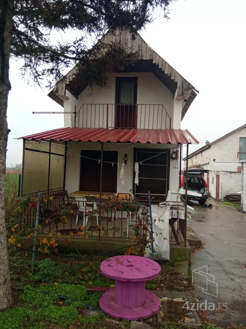 Građevinsko zemljište | 4zida