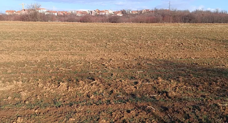 Građevinsko zemljište | 4zida