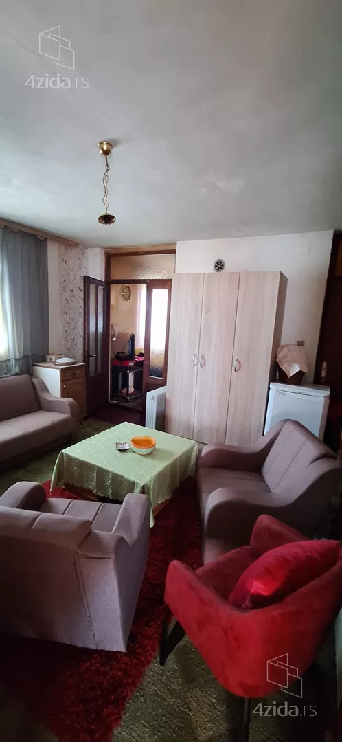 3-etažna kuća | 4zida