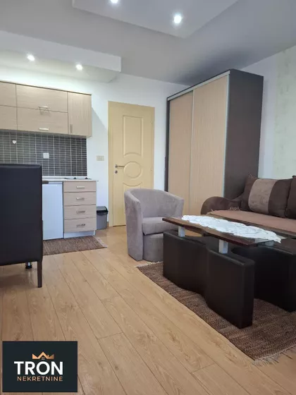 Nemanjina | 4zida.rs