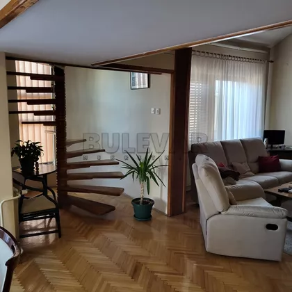 Knez Mihailova | 4zida.rs