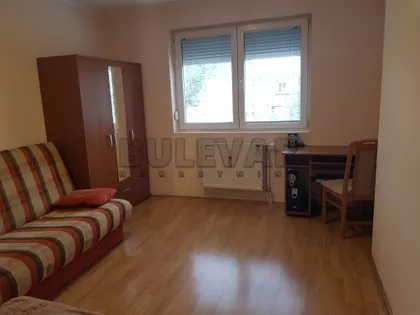 Božidarčeva | 4zida.rs