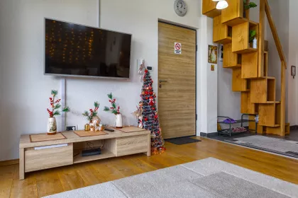 Ćaldov put 1a | 4zida.rs