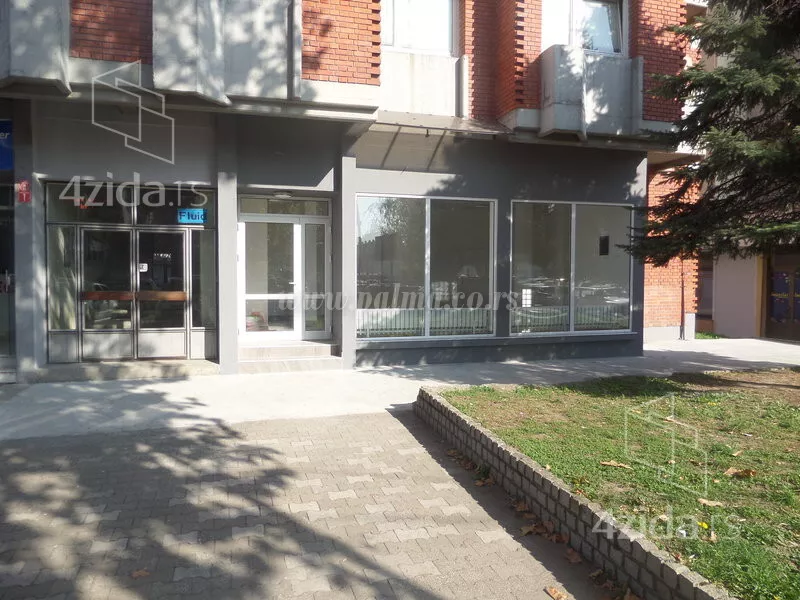 Poslovni prostor | 4zida