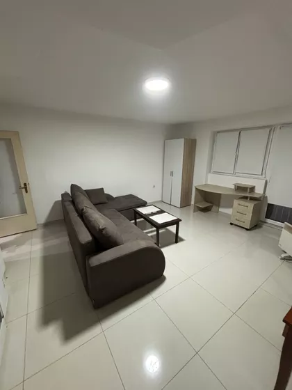 Kozaračka 21 | 4zida.rs