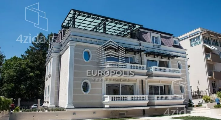 3-etažna kuća | 4zida